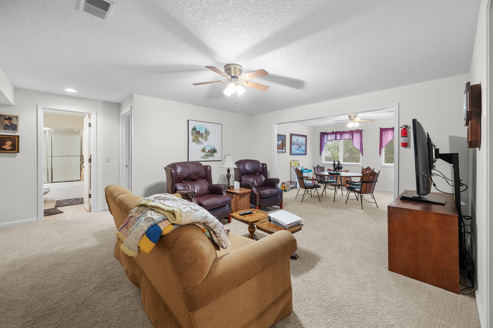 4046 Charles Court Property Photo 22