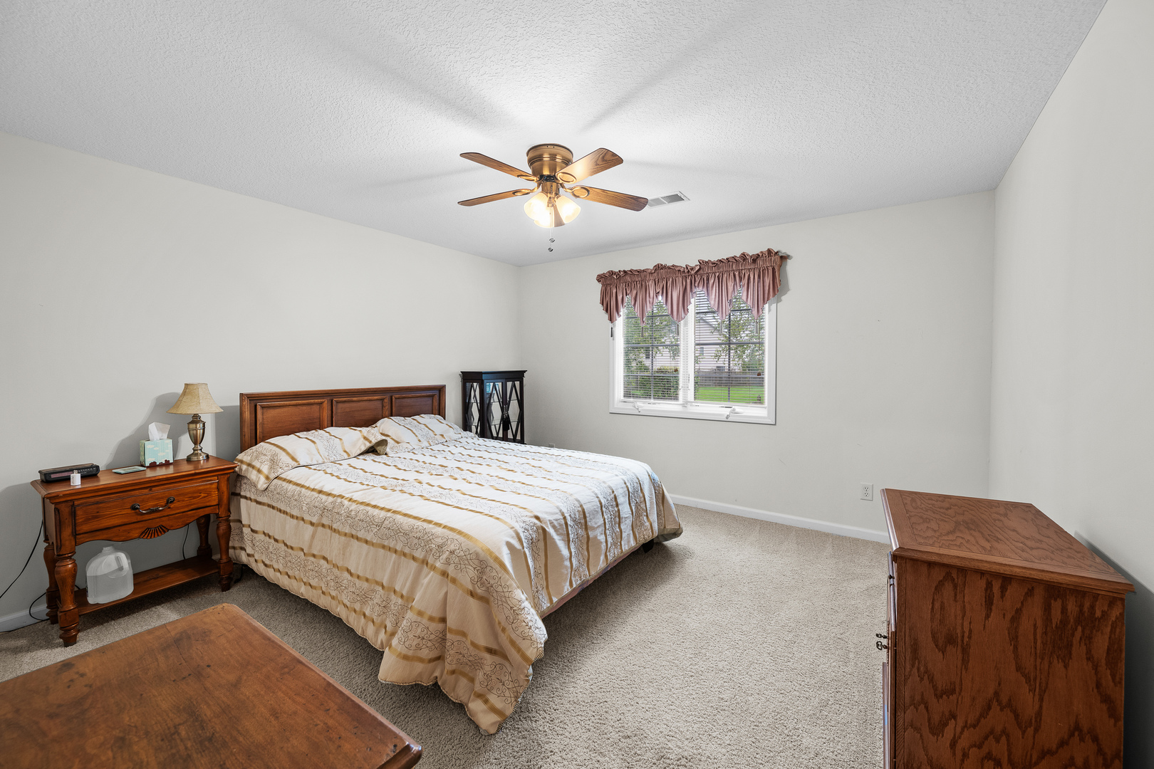 4046 Charles Court Property Photo 28