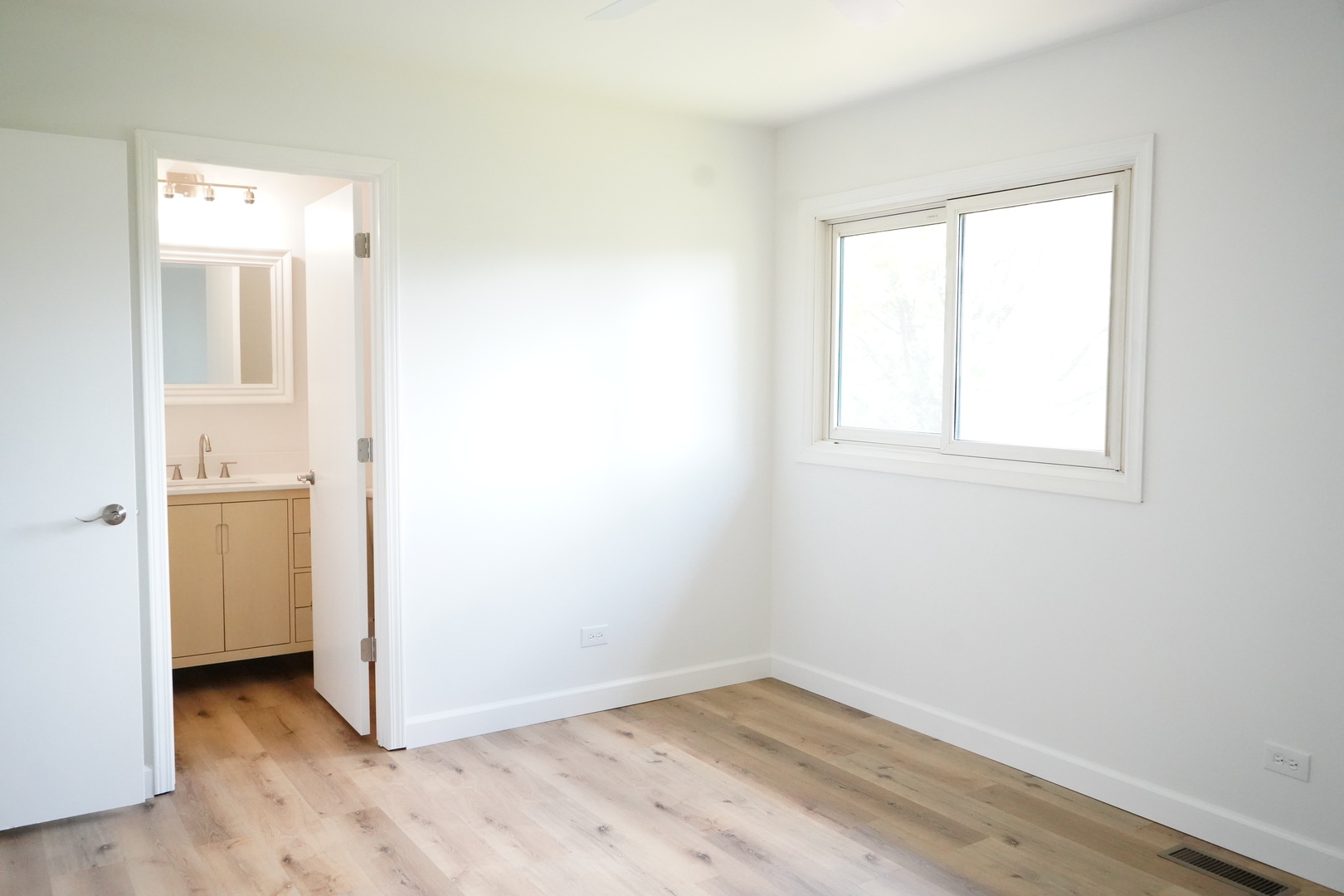 1751 President Street Property Photo 9