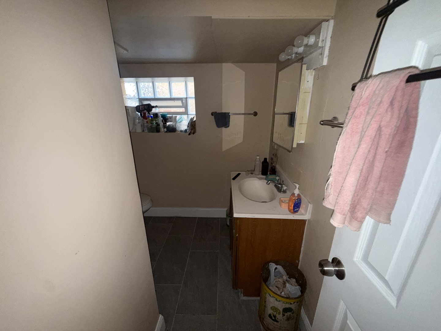 1637 N Sayre Avenue Property Photo 16
