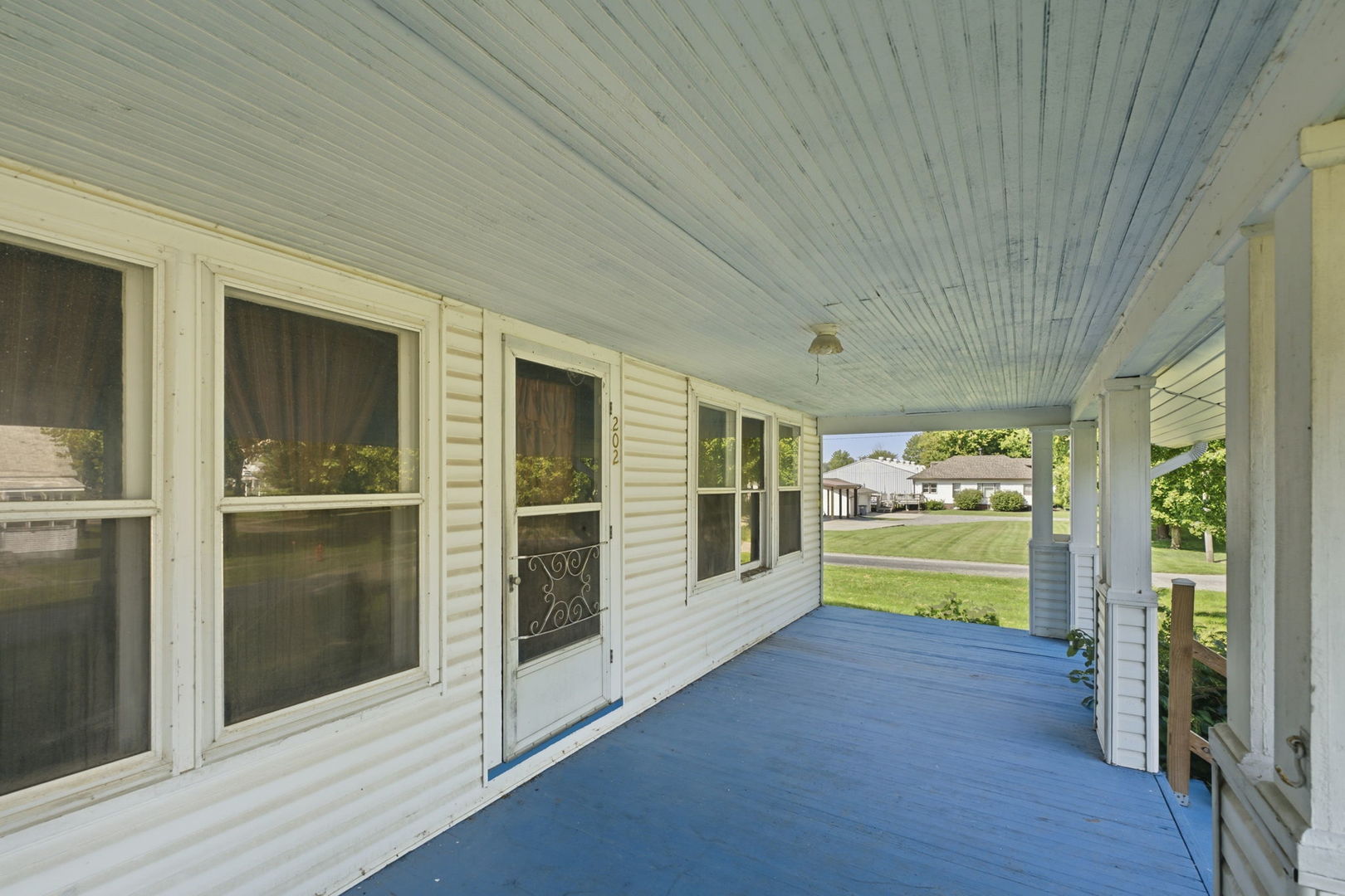 202 E Liberty Street Property Photo 4