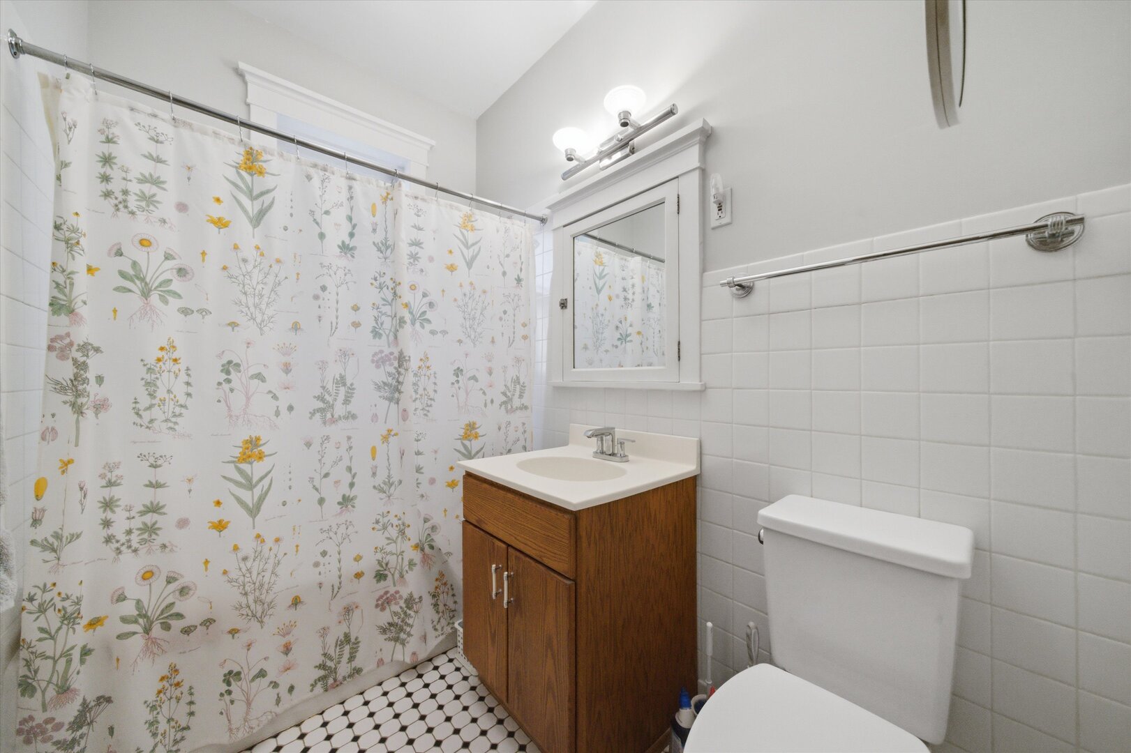 1133 Maple Avenue 3e Property Photo 8