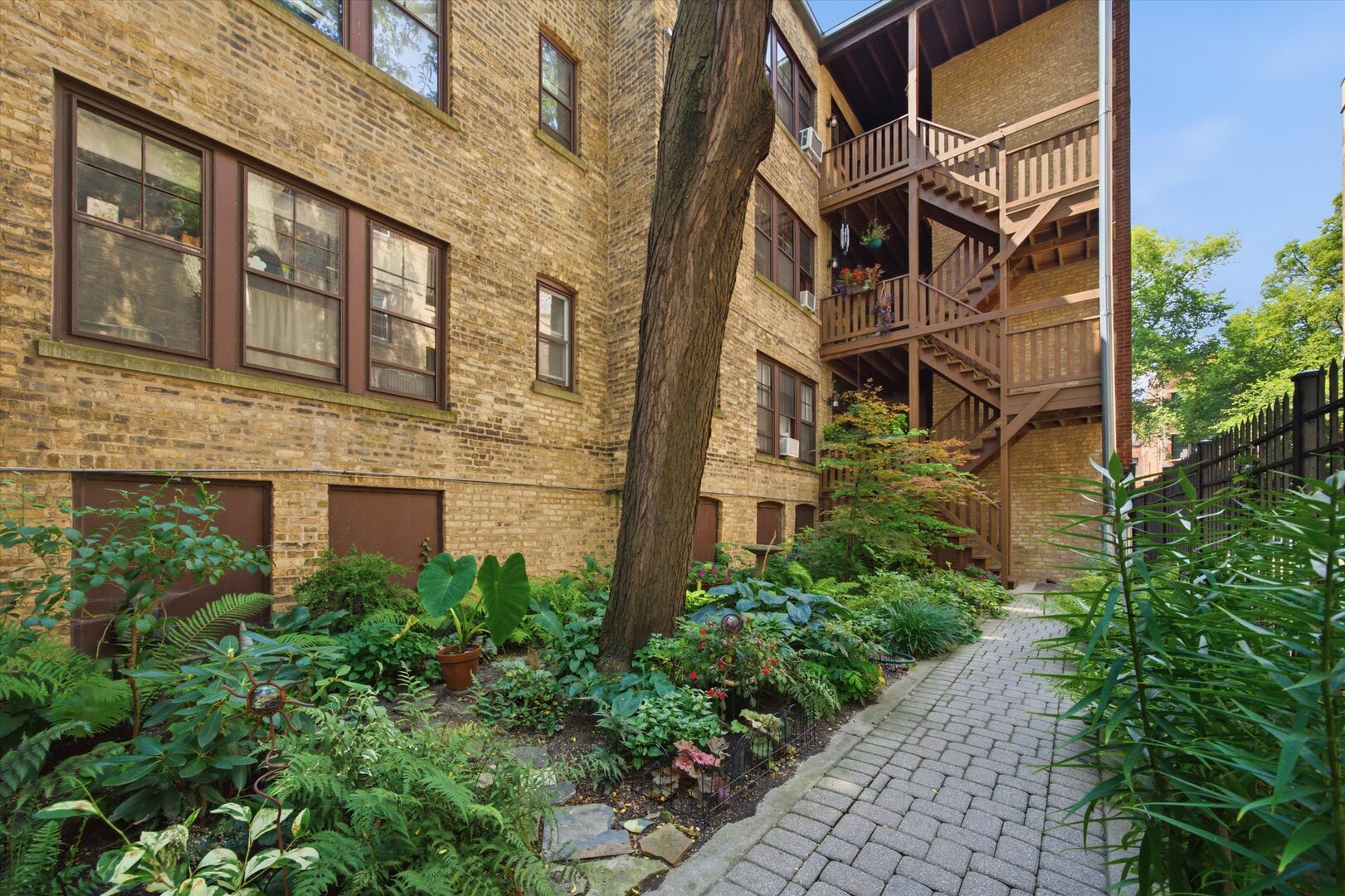 1133 Maple Avenue 3e Property Photo 11