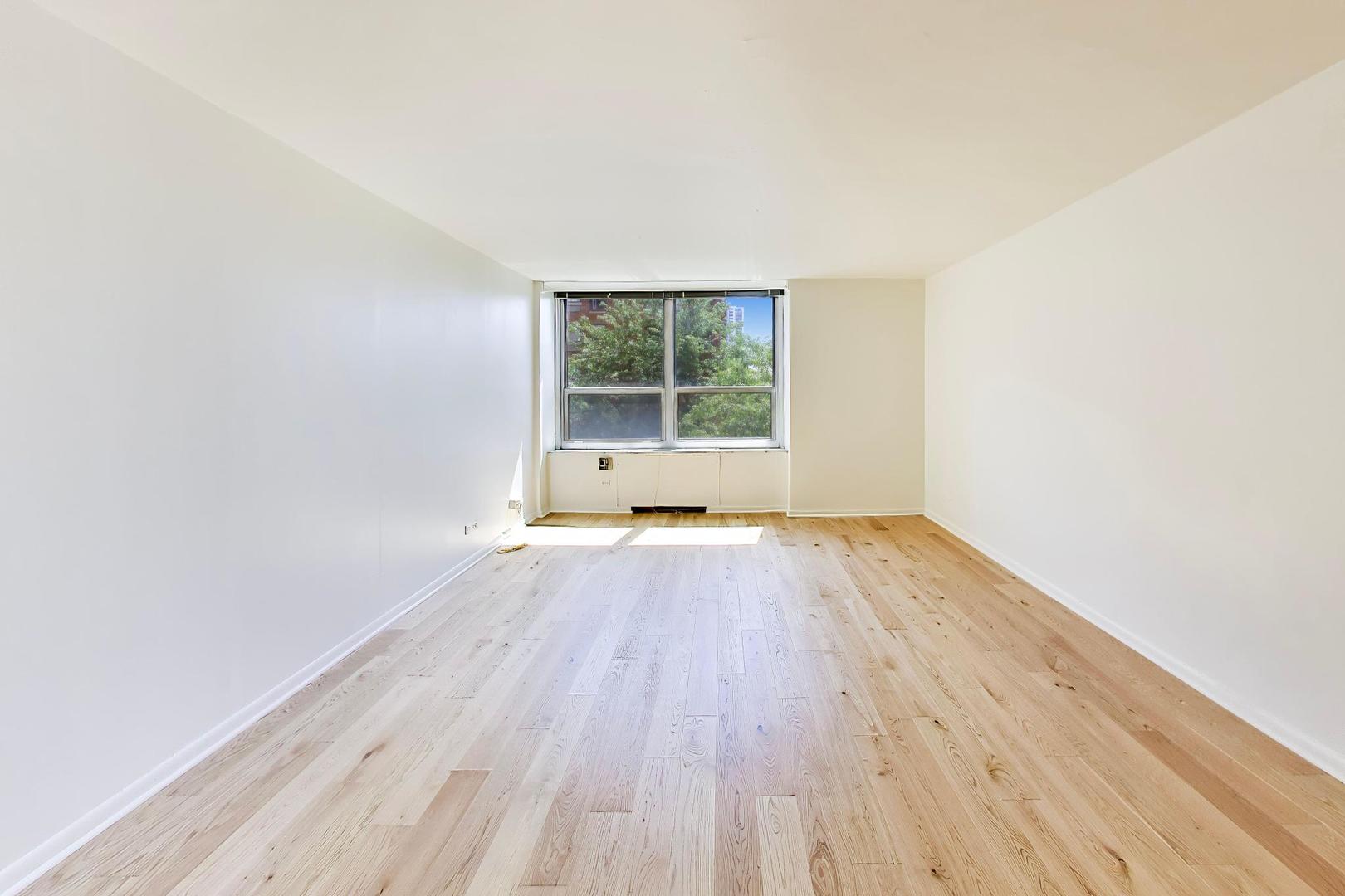 720 W Gordon Terrace 5m Property Photo 8