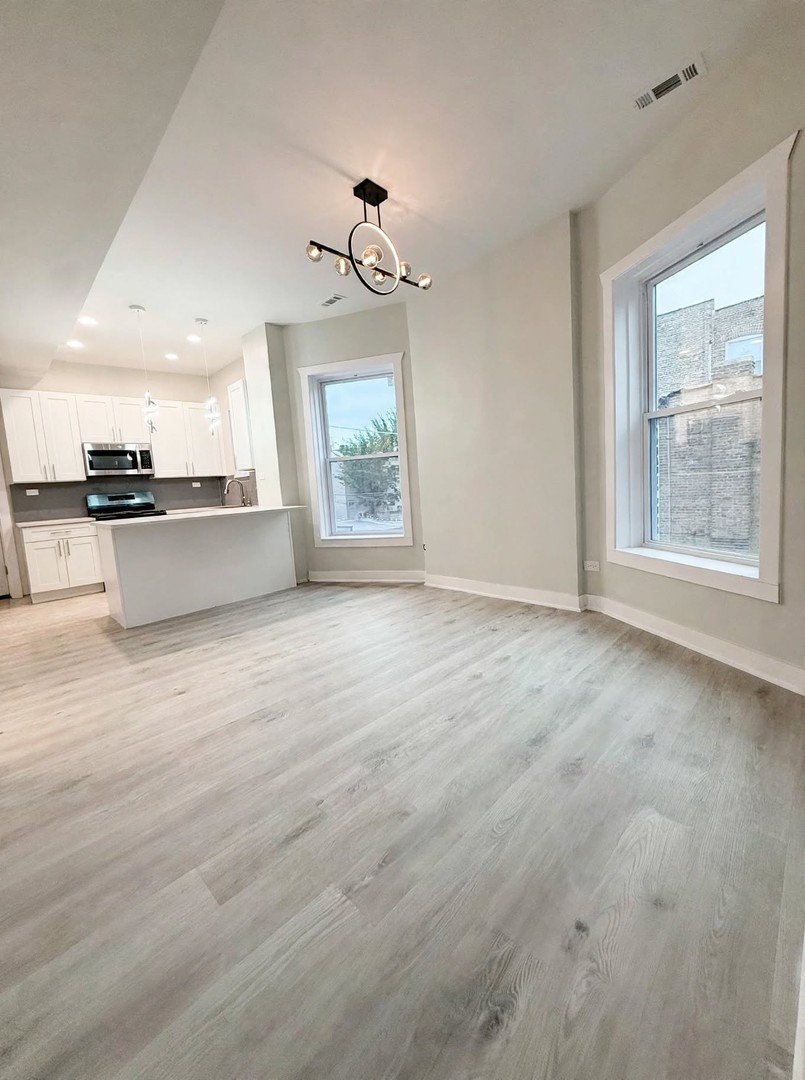 12744581 Property Photo 12