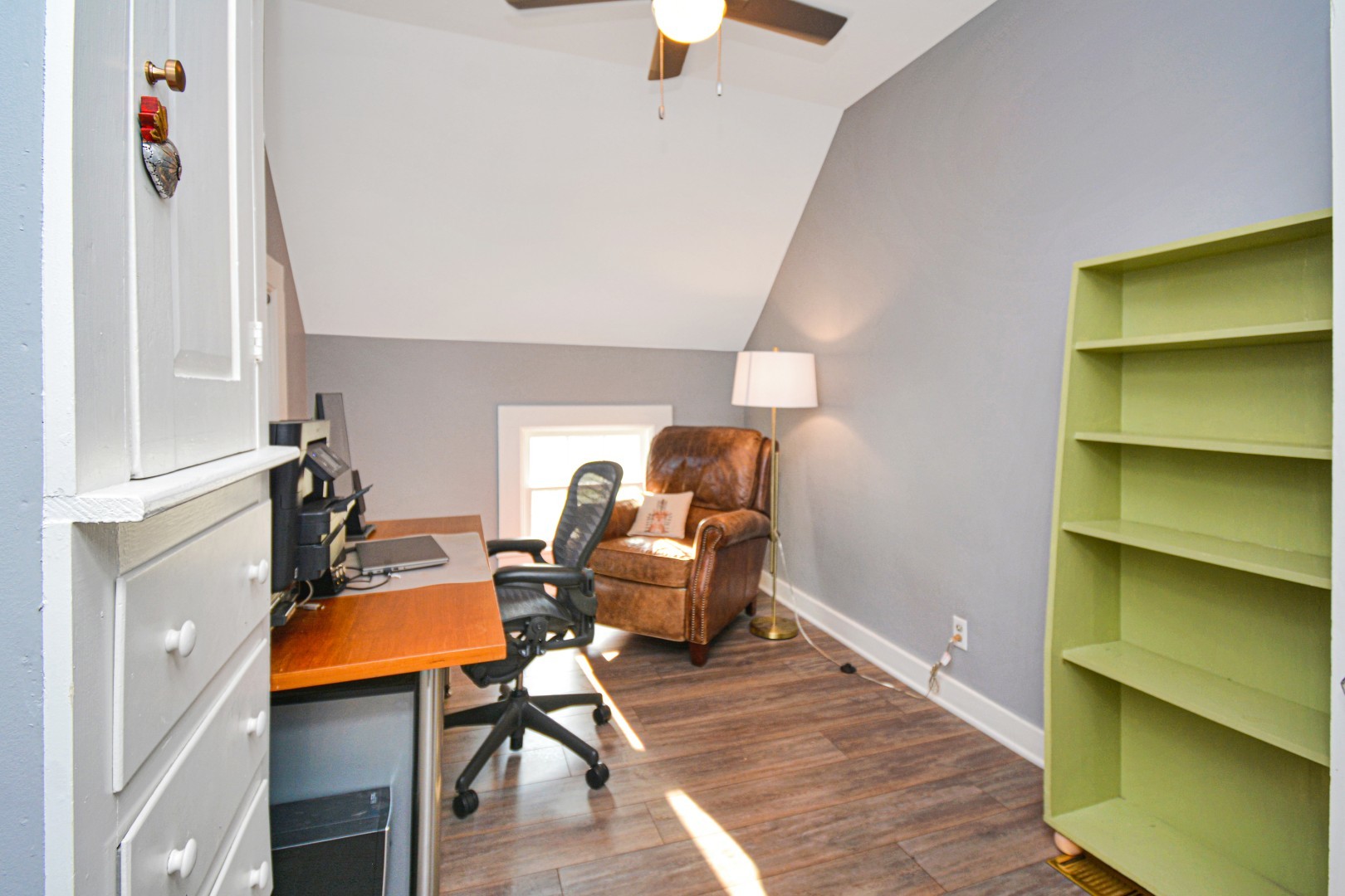 1317 E Grove Street Property Photo 47