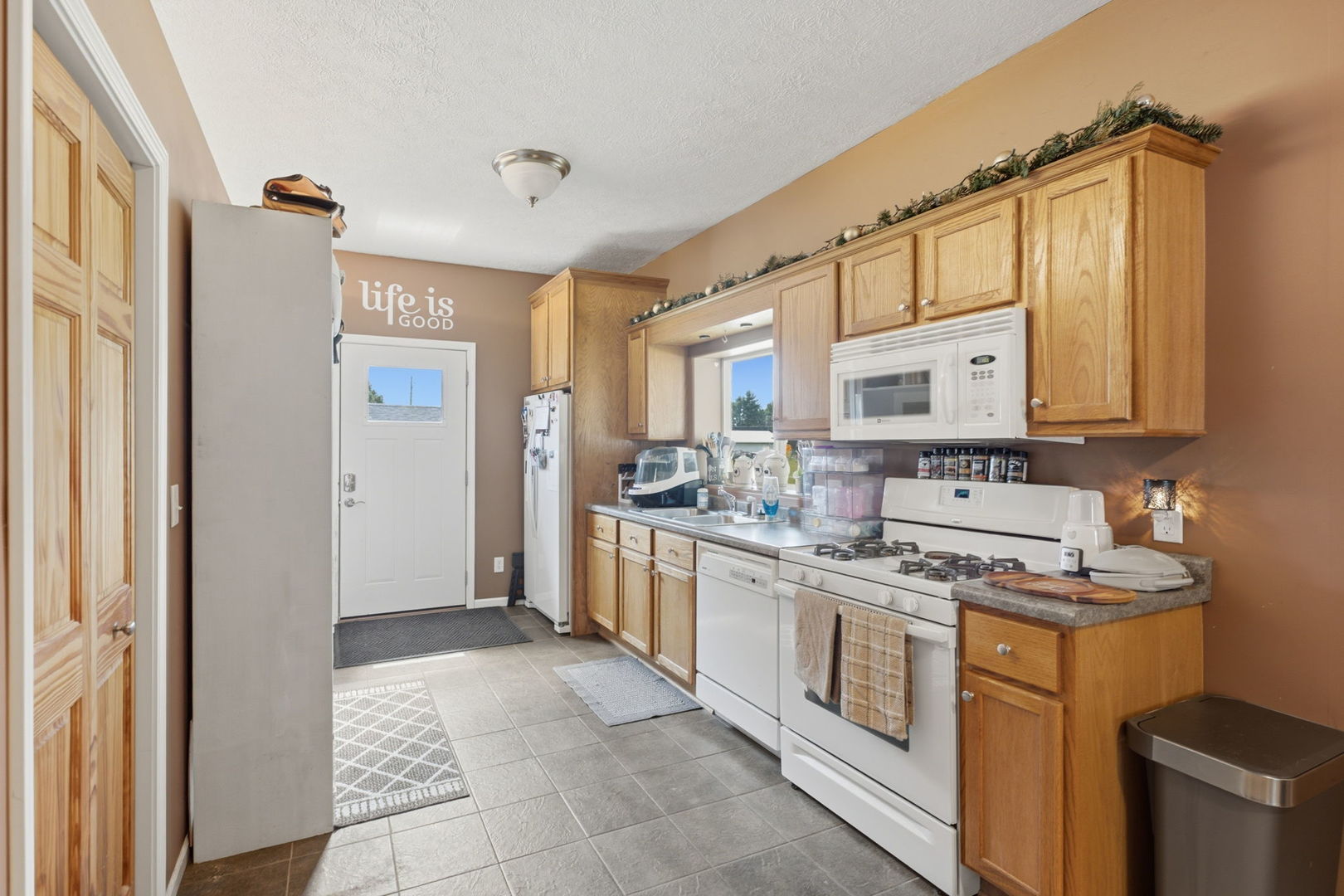 712 Sw 6th Street Property Photo 2