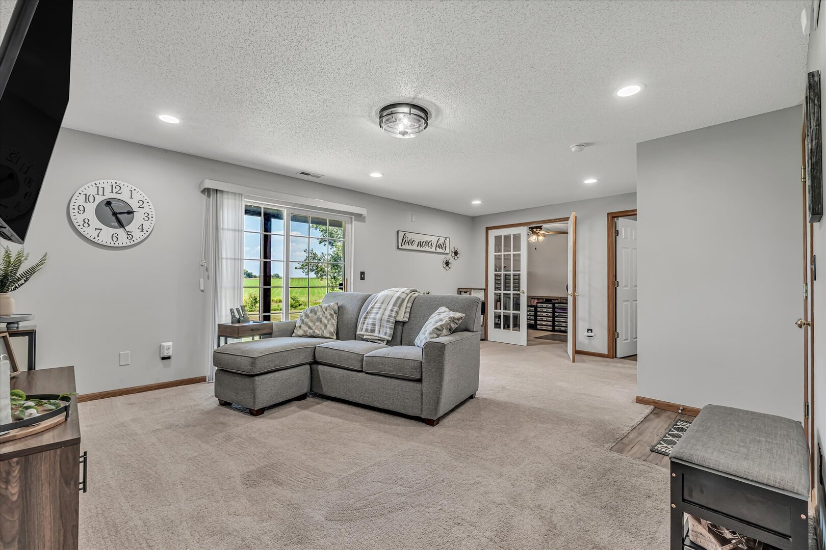 1604 E Lomar Street Property Photo 38