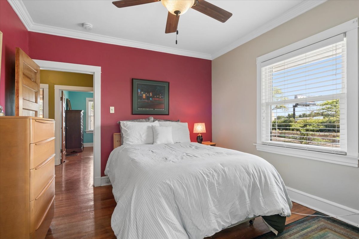 632 Thomas Avenue Property Photo 15