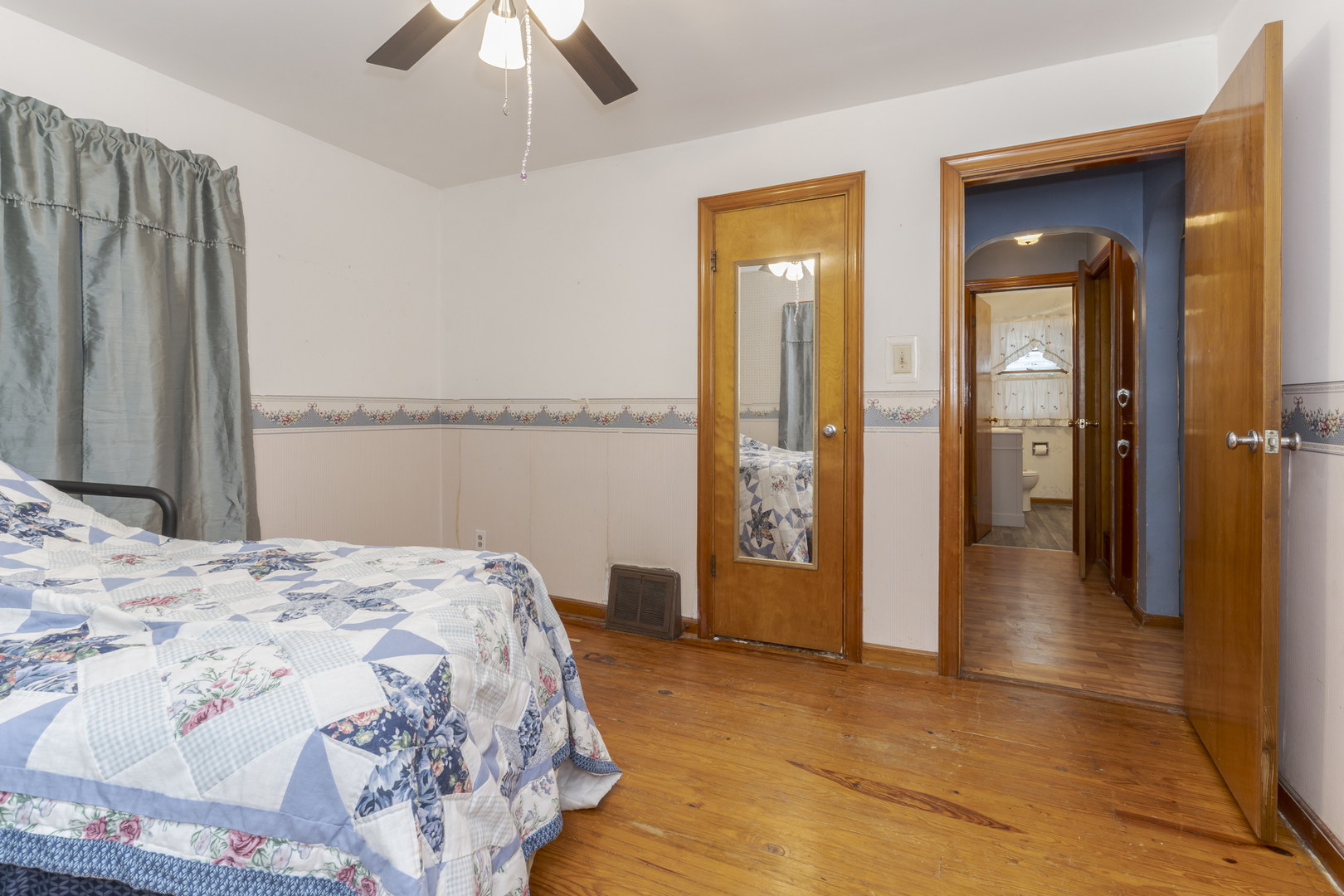 815 W Water Street Property Photo 26