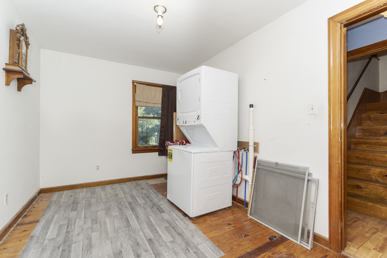 815 W Water Street Property Photo 27