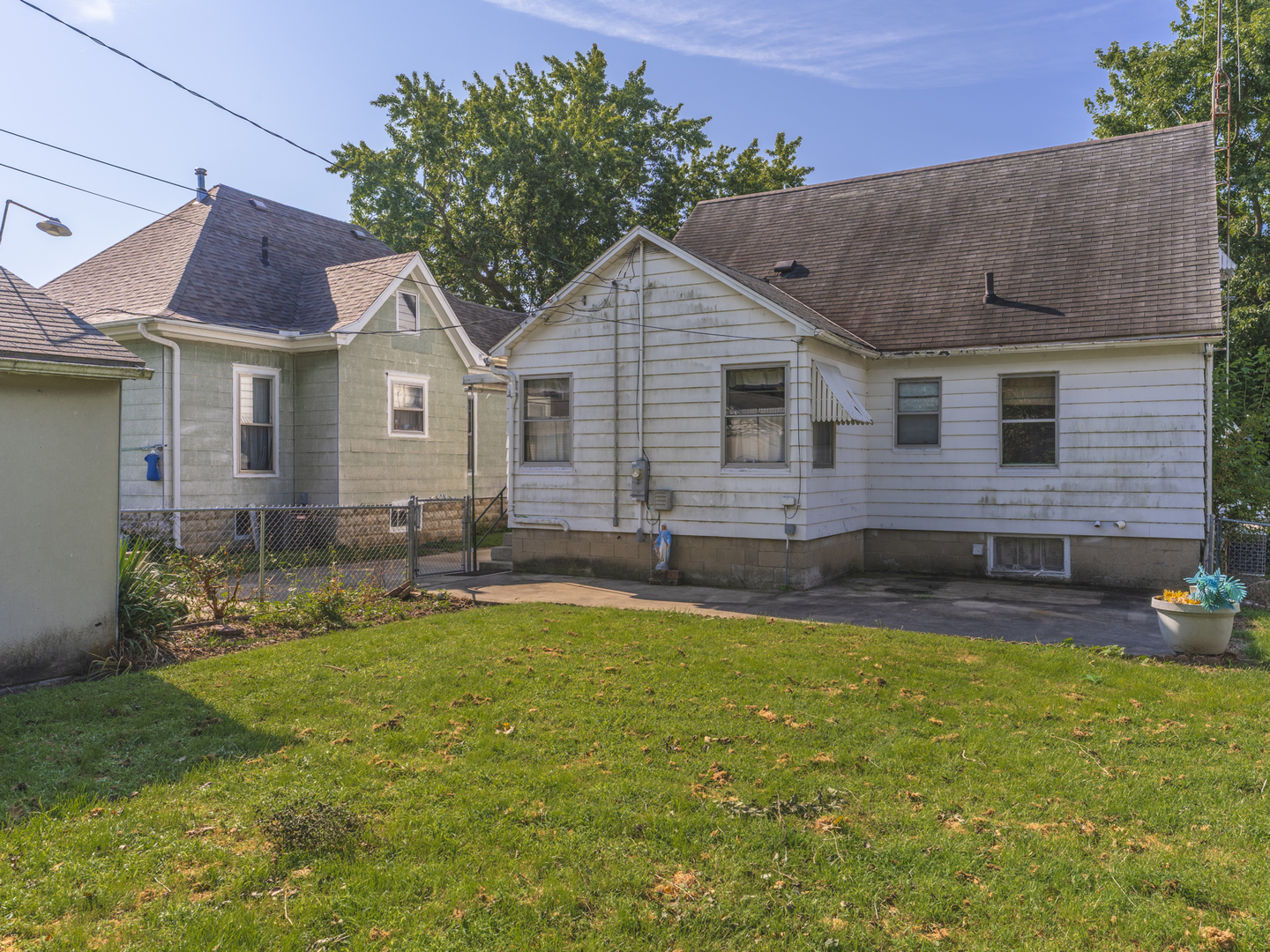 815 W Water Street Property Photo 32