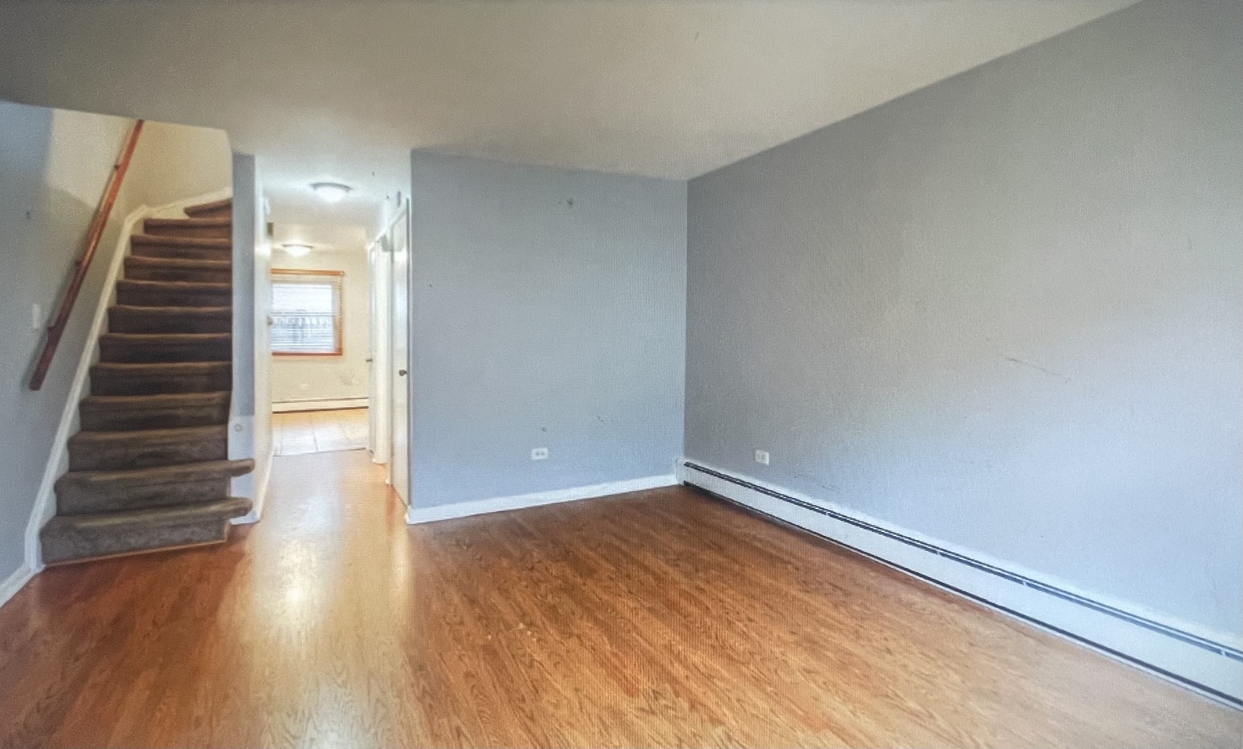 7544 S Yates Boulevard D Property Photo 2
