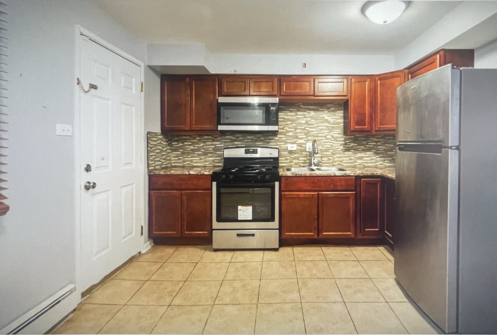 7544 S Yates Boulevard D Property Photo 6