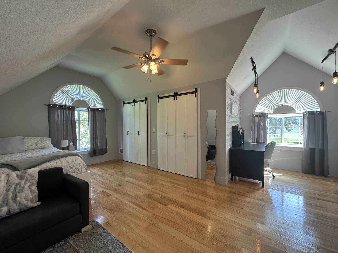 2220 Sunset View Lane Property Photo 40