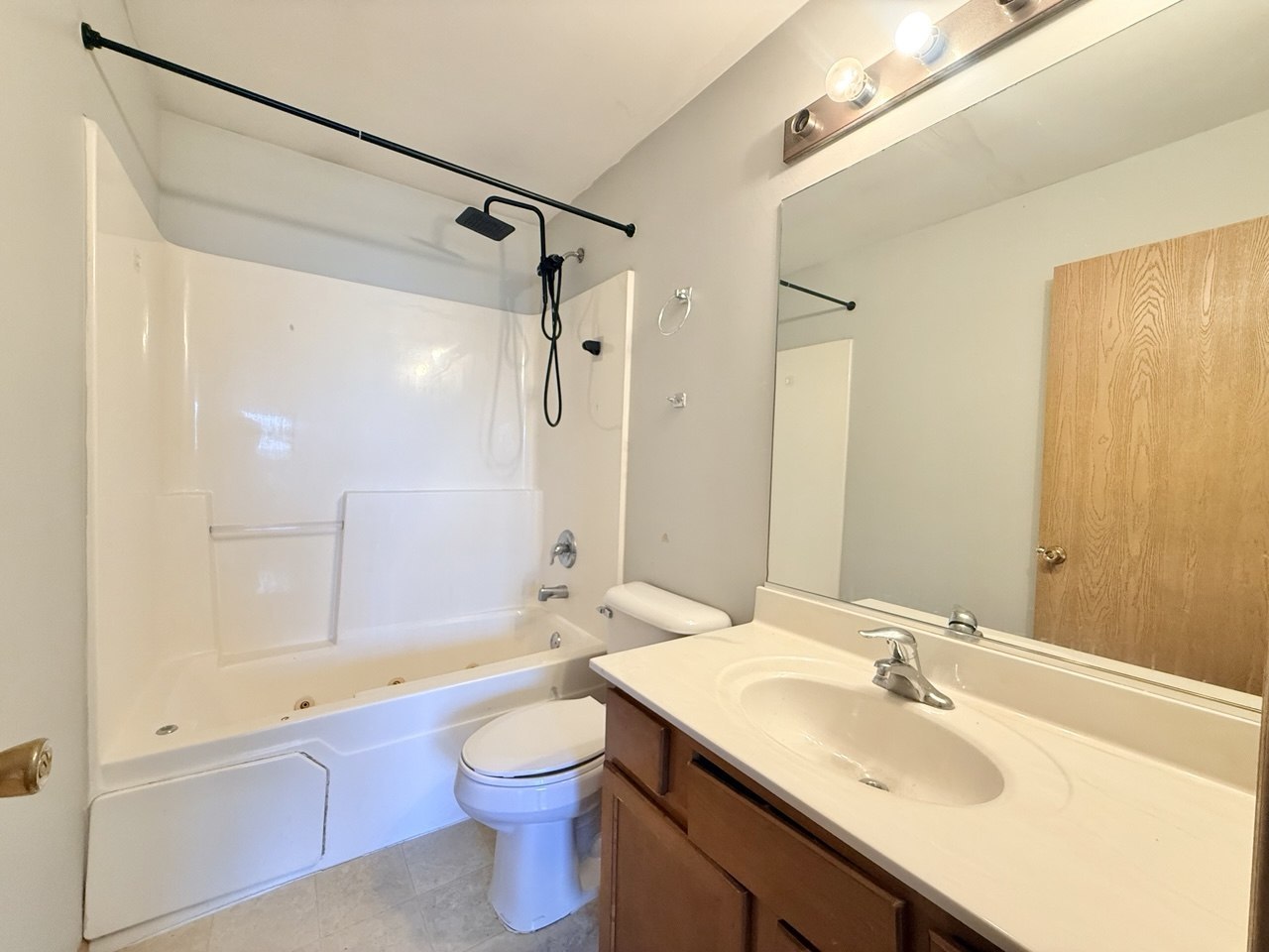 874 Four Seasons Boulevard Property Photo 14