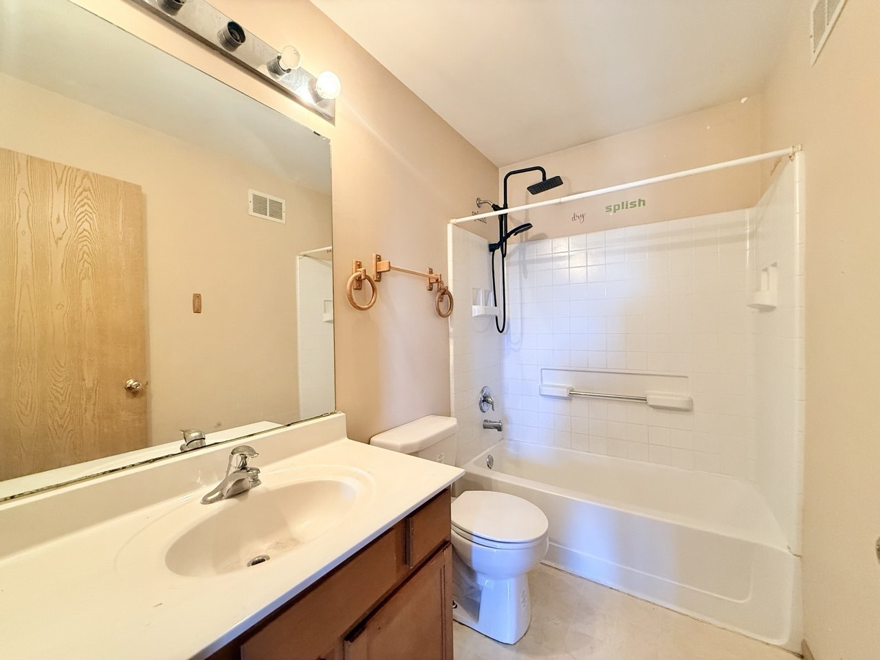 874 Four Seasons Boulevard Property Photo 20