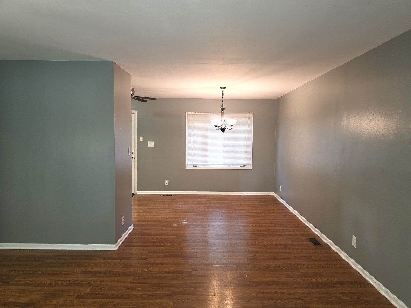 709 Parkside Circle Property Photo 2