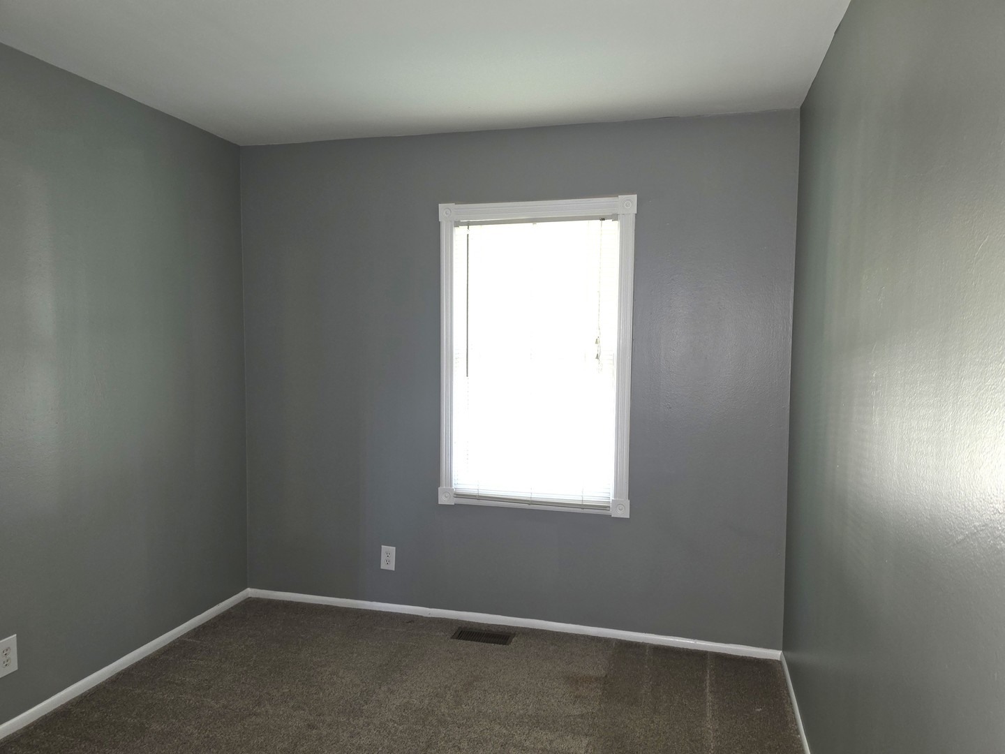 709 Parkside Circle Property Photo 8
