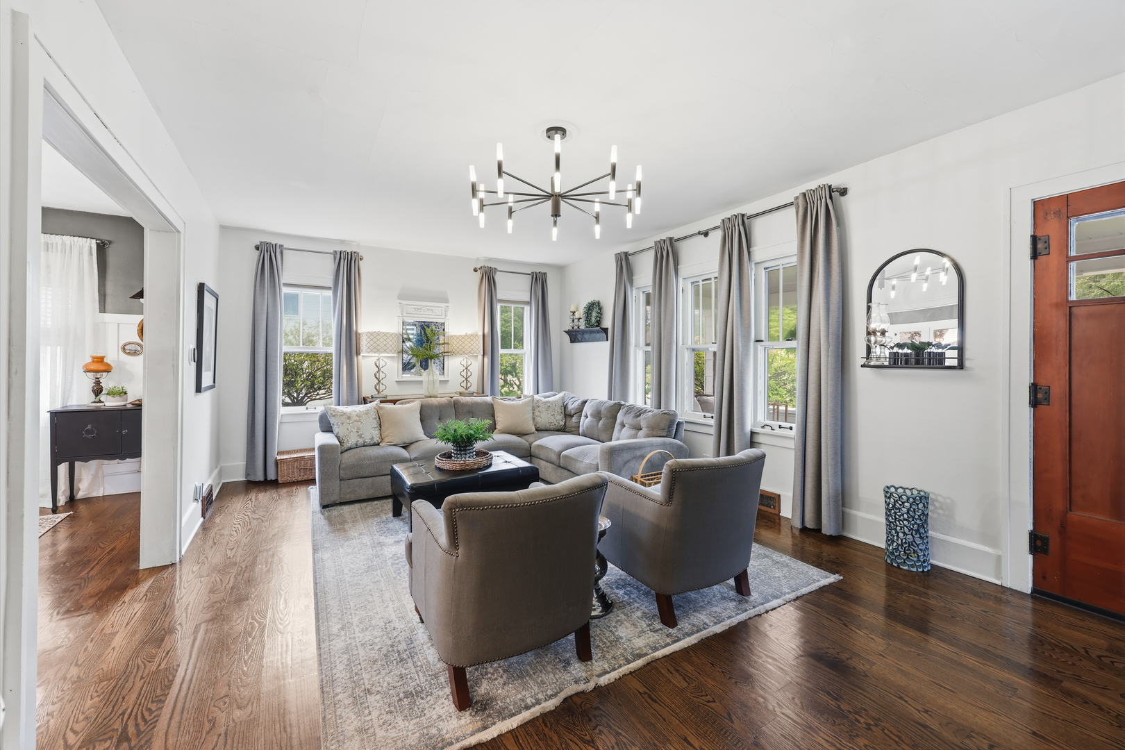 33 Center Street Property Photo 6