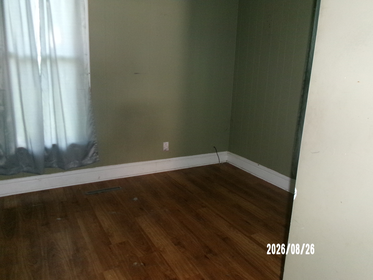 709 E Jones Street Property Photo 10