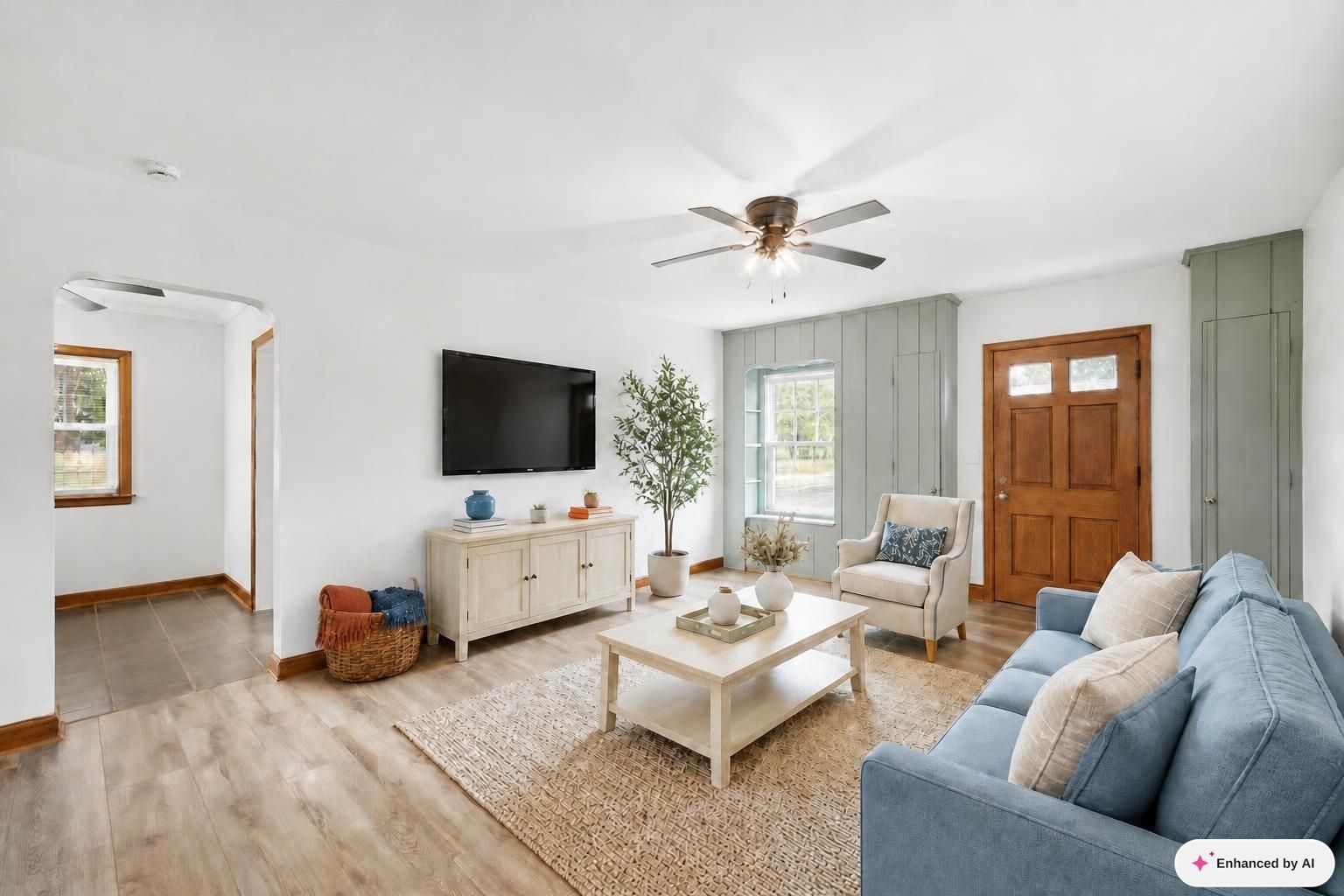1804 W Pleasant Street Property Photo 4