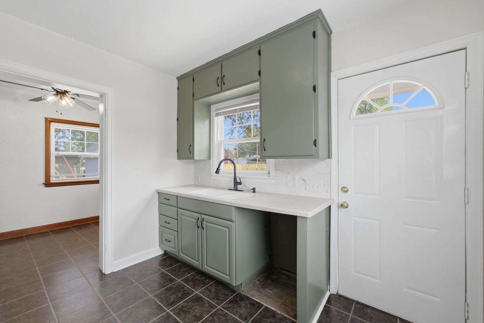 1804 W Pleasant Street Property Photo 12