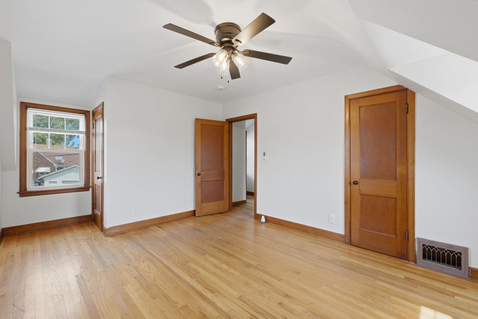 1804 W Pleasant Street Property Photo 20