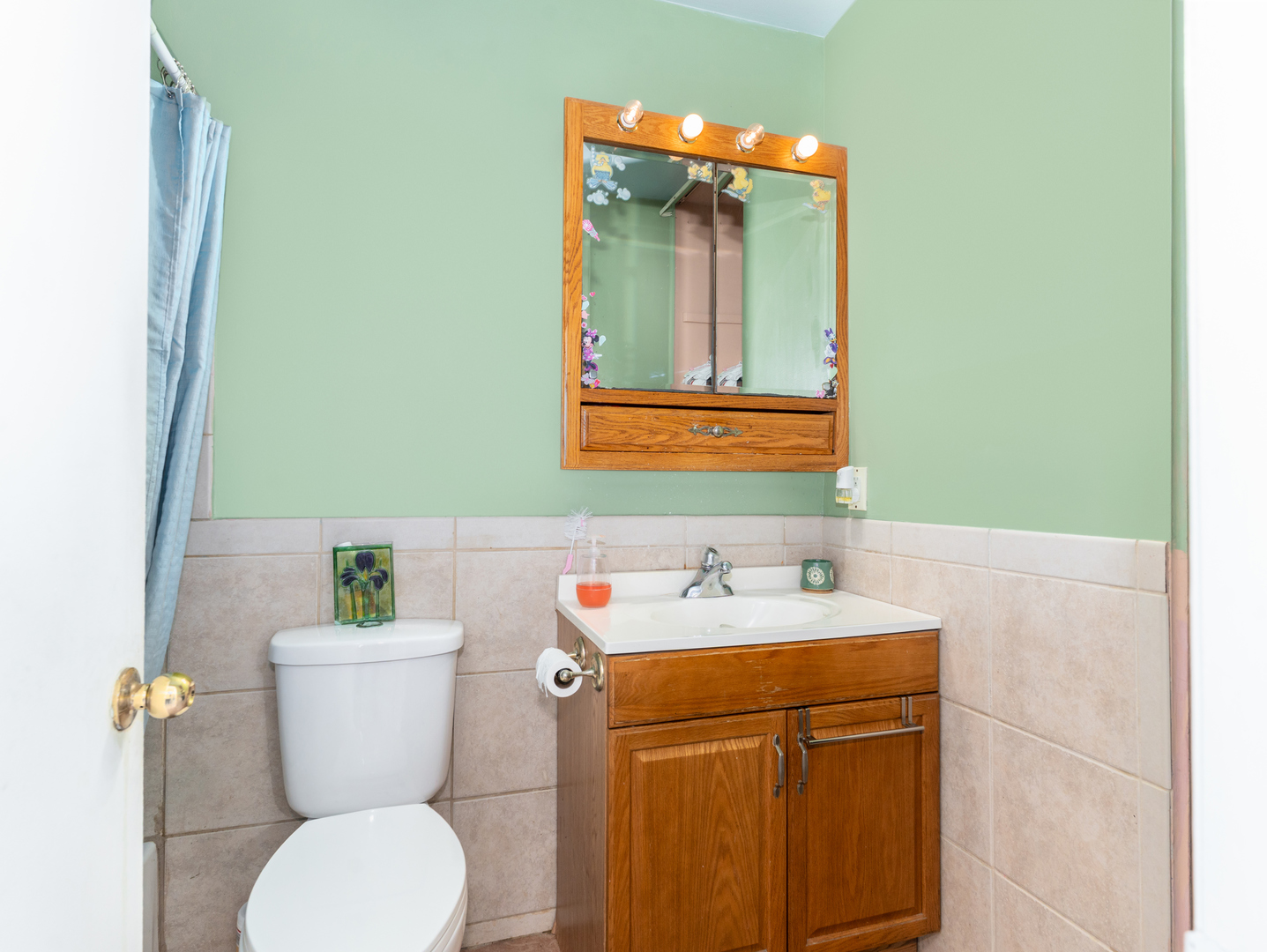 57 Afton Drive Property Photo 11