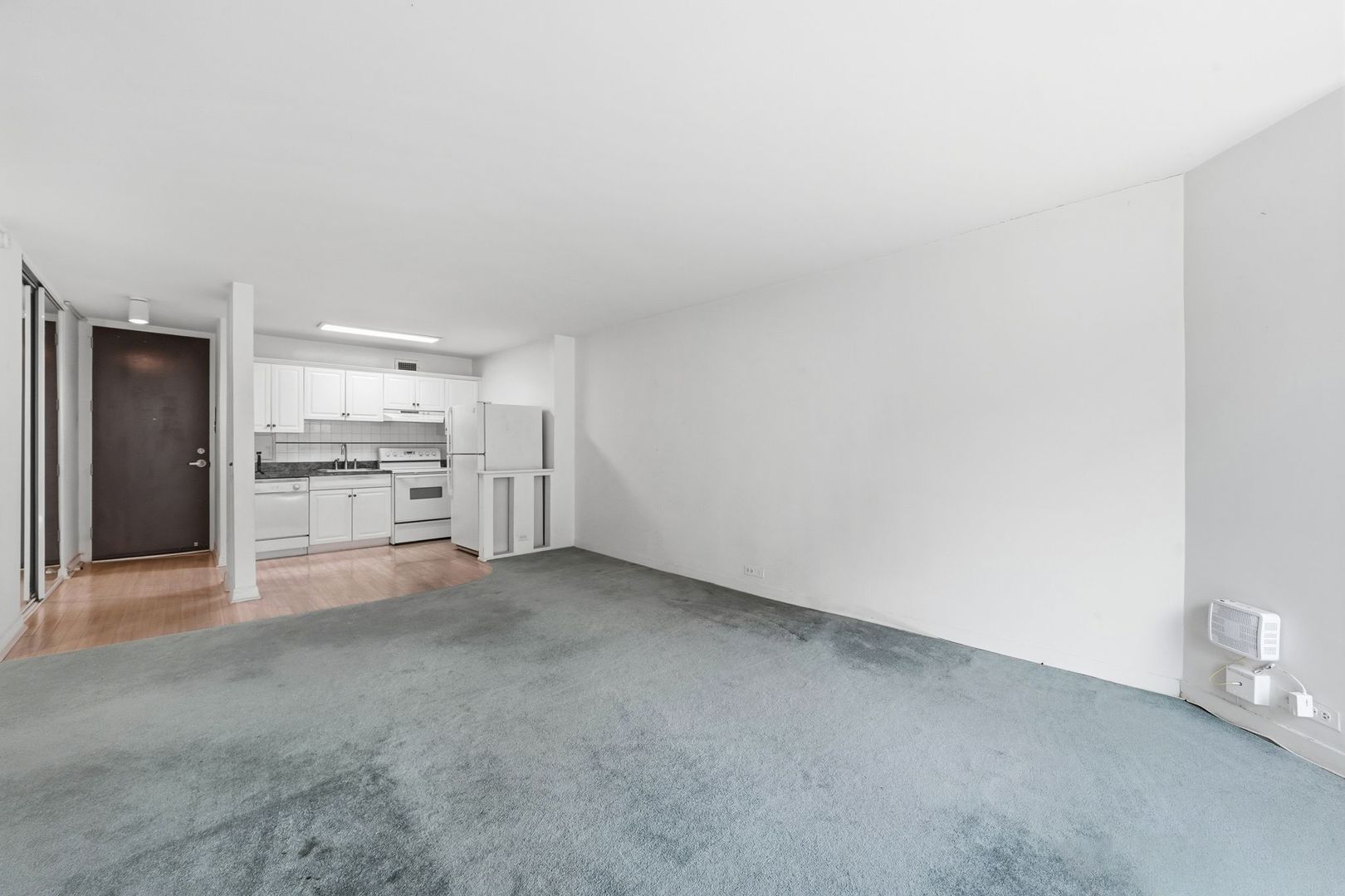 535 N Michigan Avenue 2305 Property Photo 7