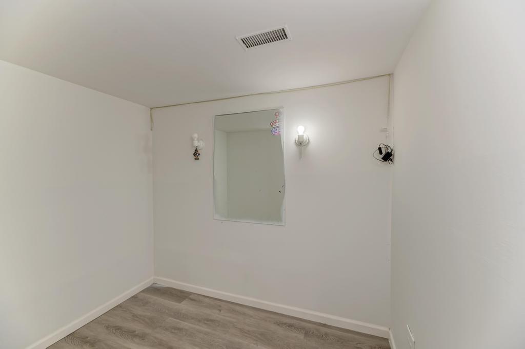 6215 Stafford Street Property Photo 28