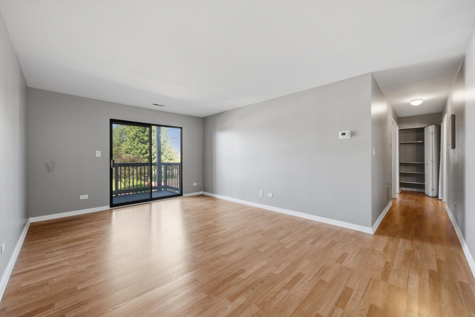 1422 Stonebridge Circle M5 Property Photo 3