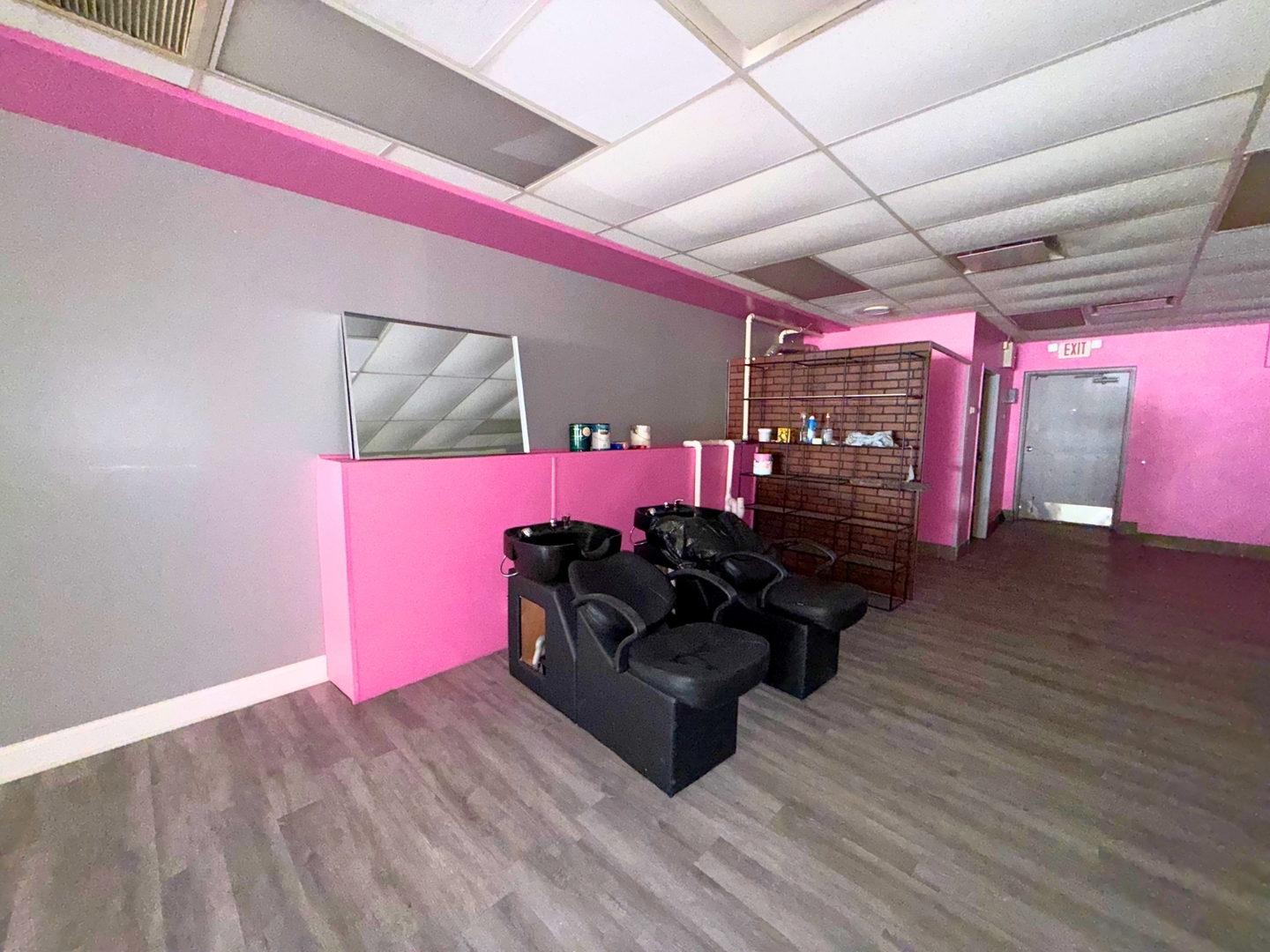 5817 St Charles Road Property Photo 5