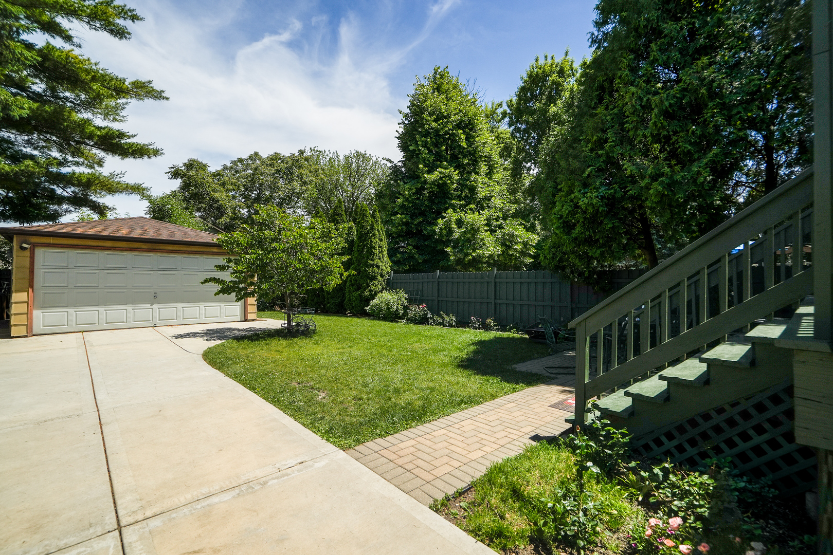 2651 Oak Street Property Photo 49