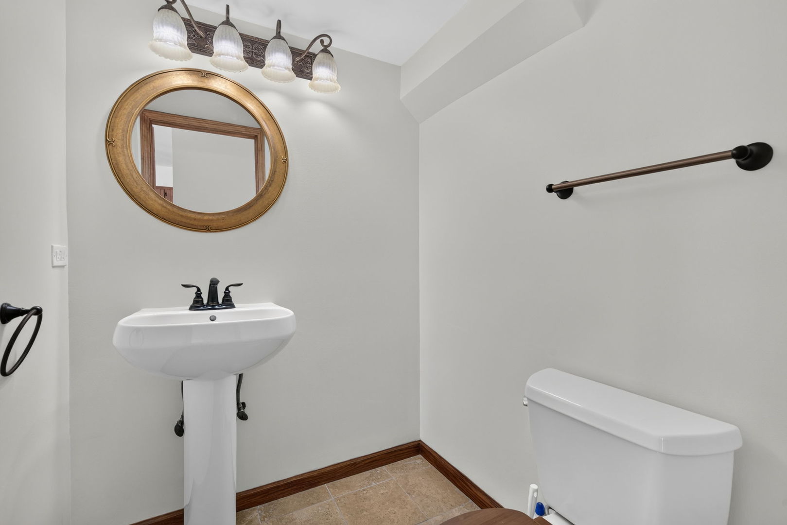 17456 Teton Circle Property Photo 12