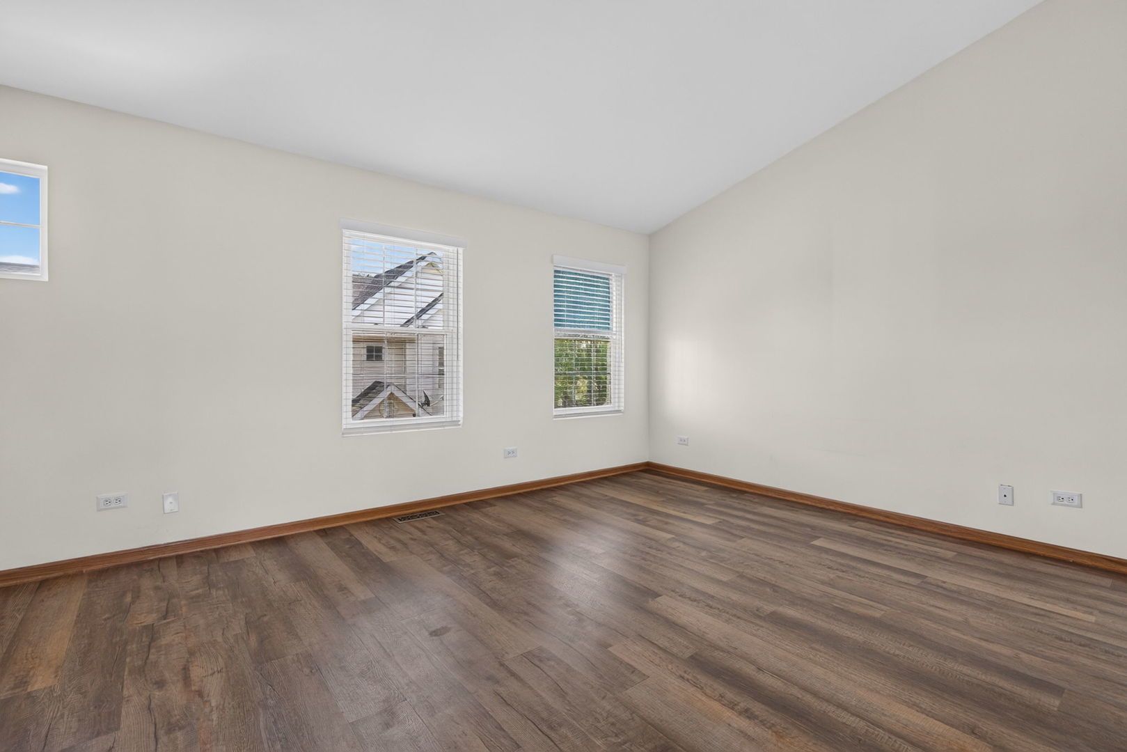 17456 Teton Circle Property Photo 15