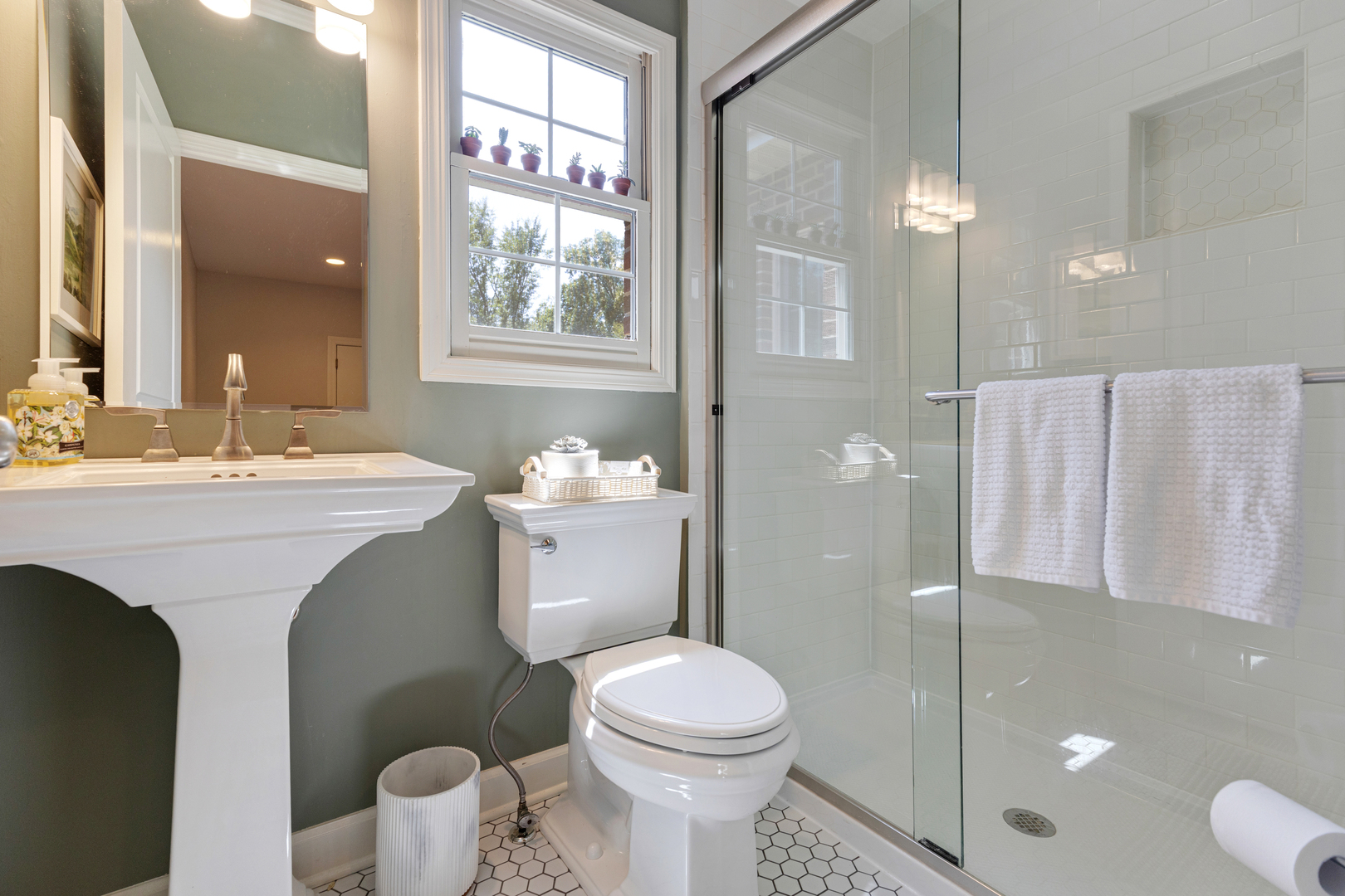 7661 Steeple Chase Drive Property Photo 14