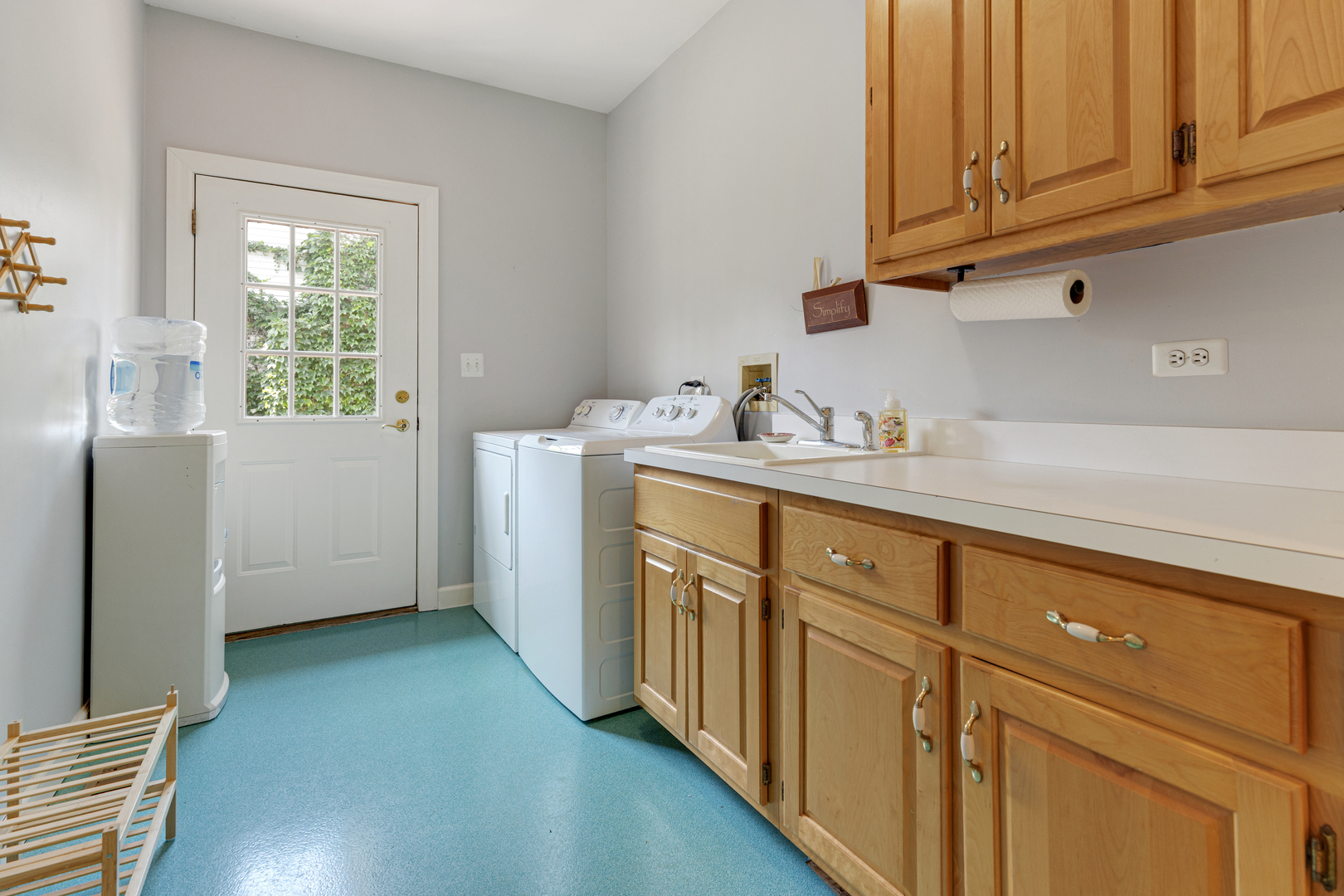 7661 Steeple Chase Drive Property Photo 15