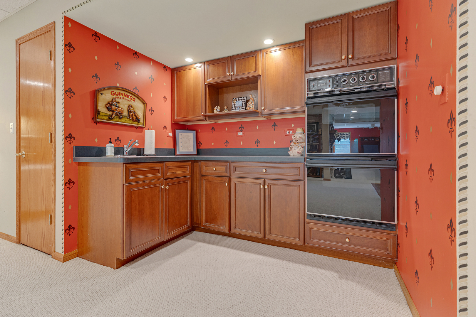 7661 Steeple Chase Drive Property Photo 22