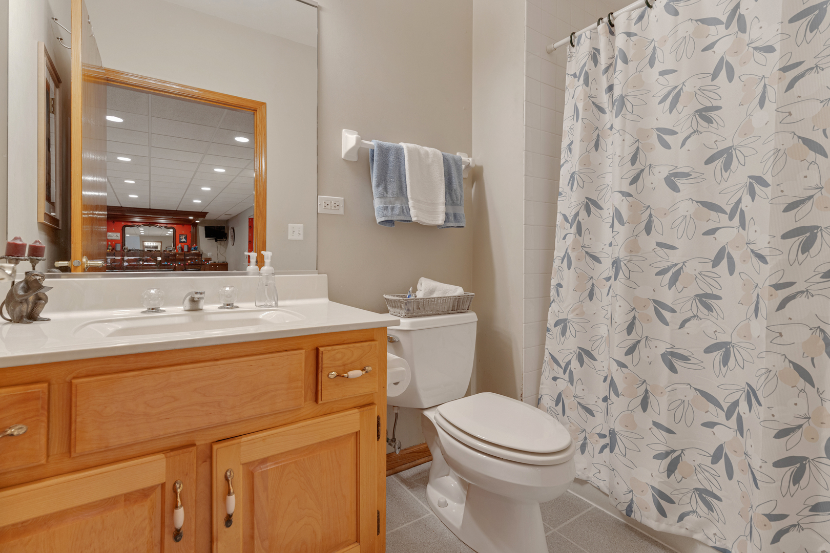 7661 Steeple Chase Drive Property Photo 24
