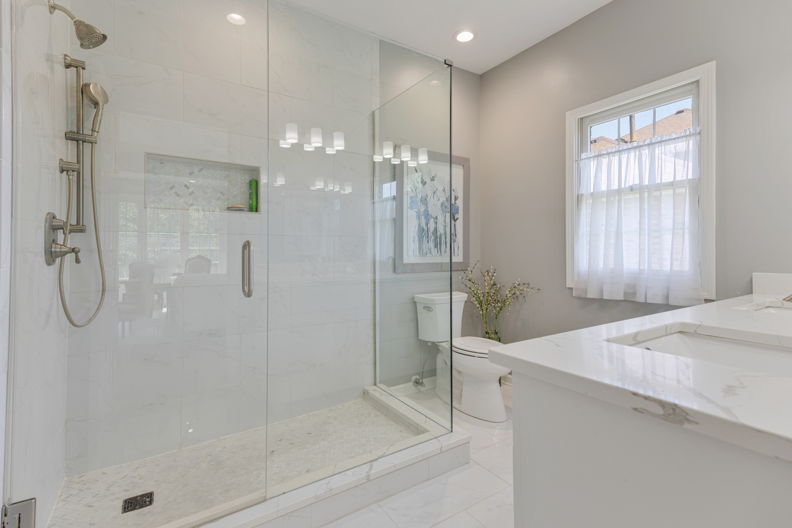 7661 Steeple Chase Drive Property Photo 27