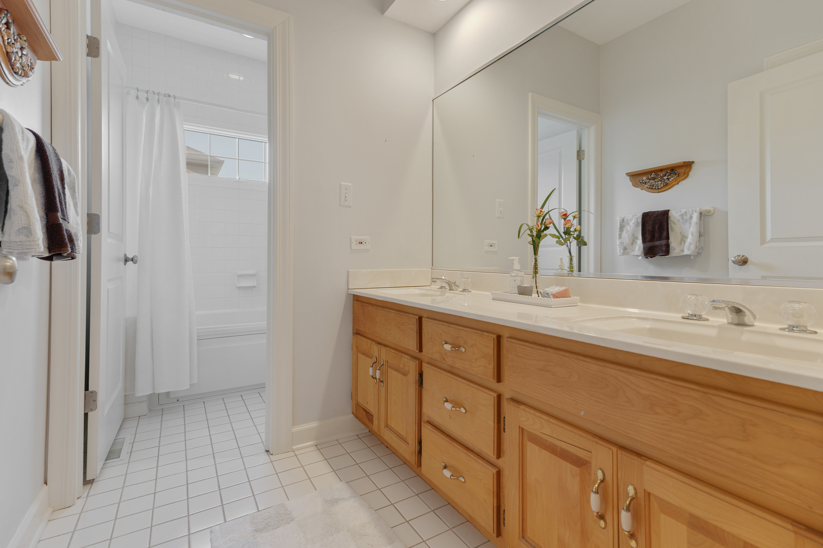 7661 Steeple Chase Drive Property Photo 29