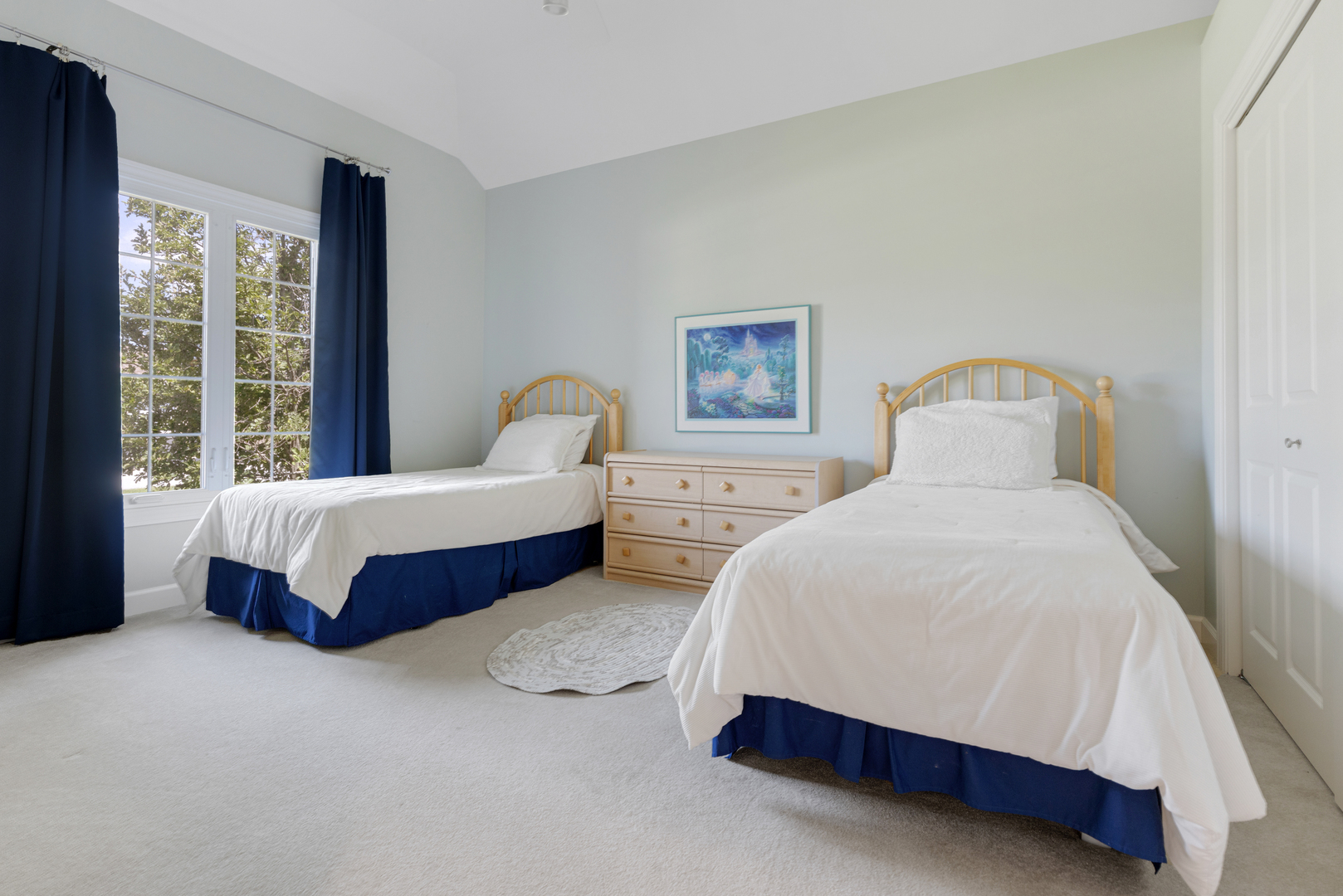 7661 Steeple Chase Drive Property Photo 30