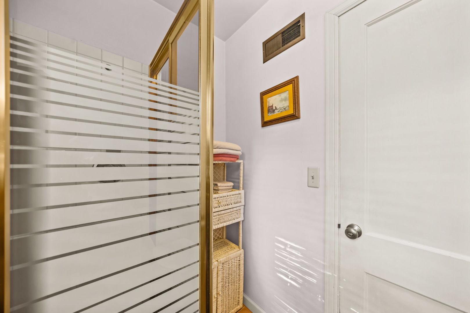 571 W Rockton Road Property Photo 20