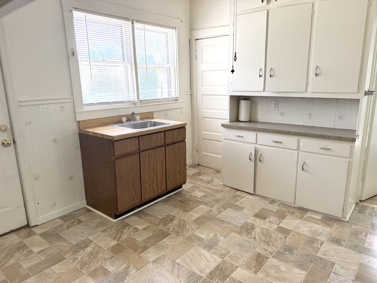 2710 3rd Street Property Photo 7