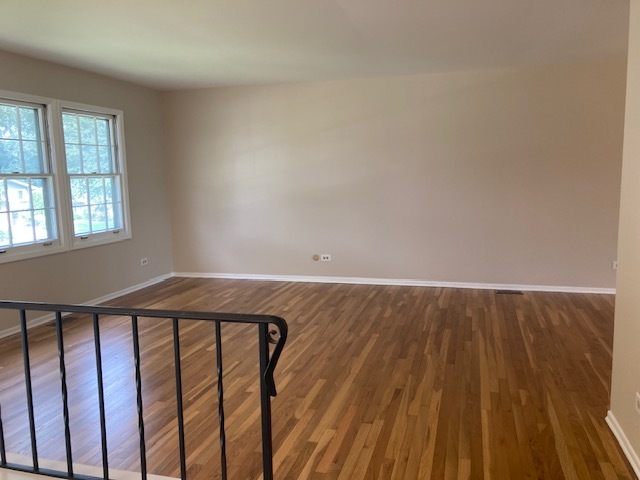 21w651 Glen Valley Drive Property Photo 4