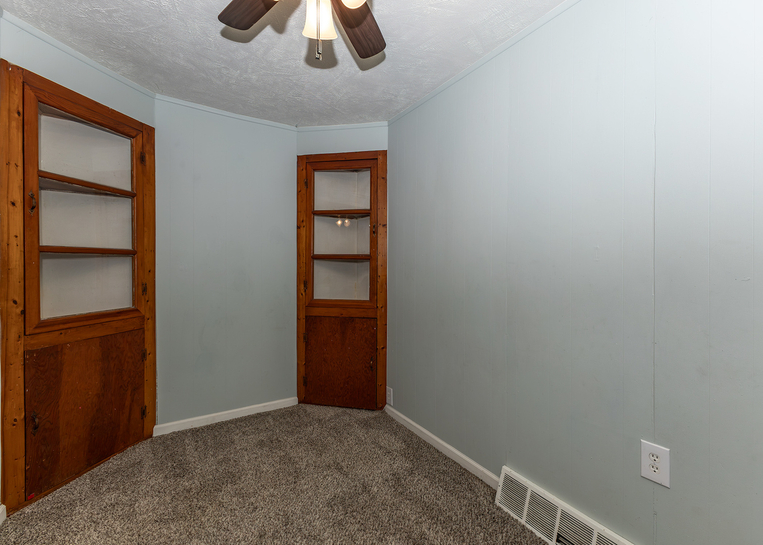 408 10th Avenue Property Photo 9