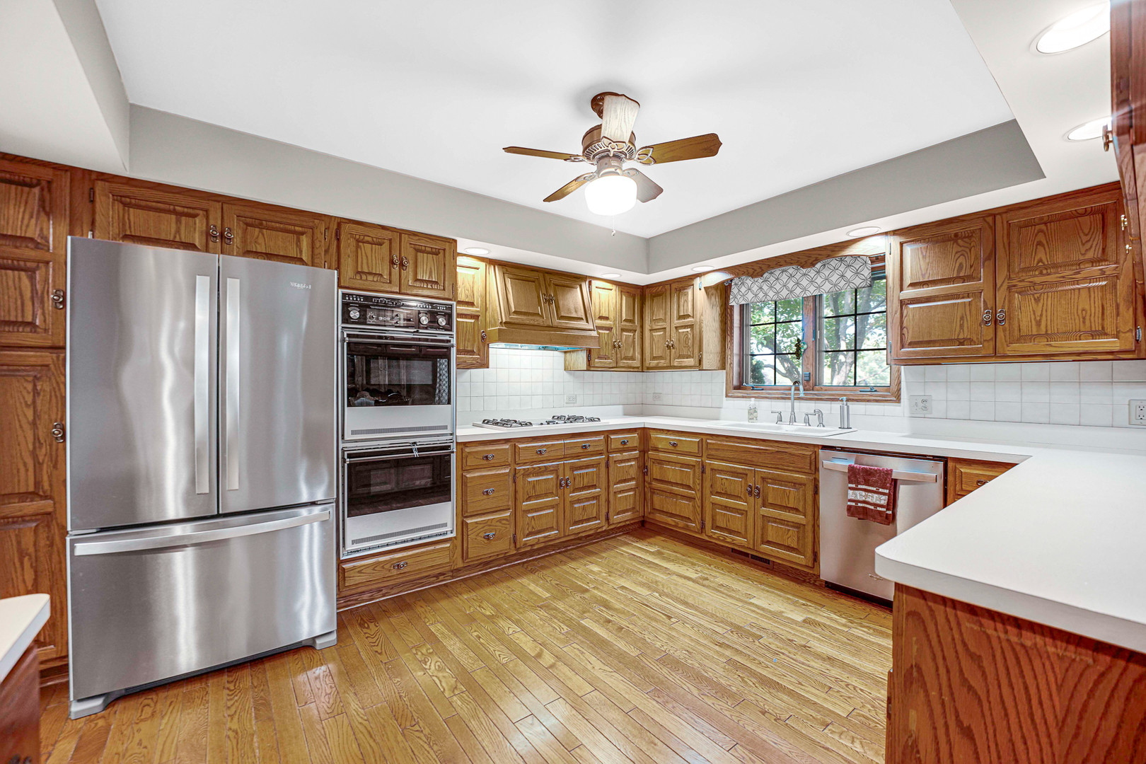 873 Damico Drive Property Photo 2