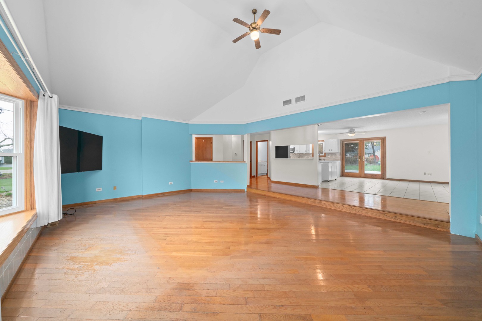 537 Erma Drive Property Photo 10