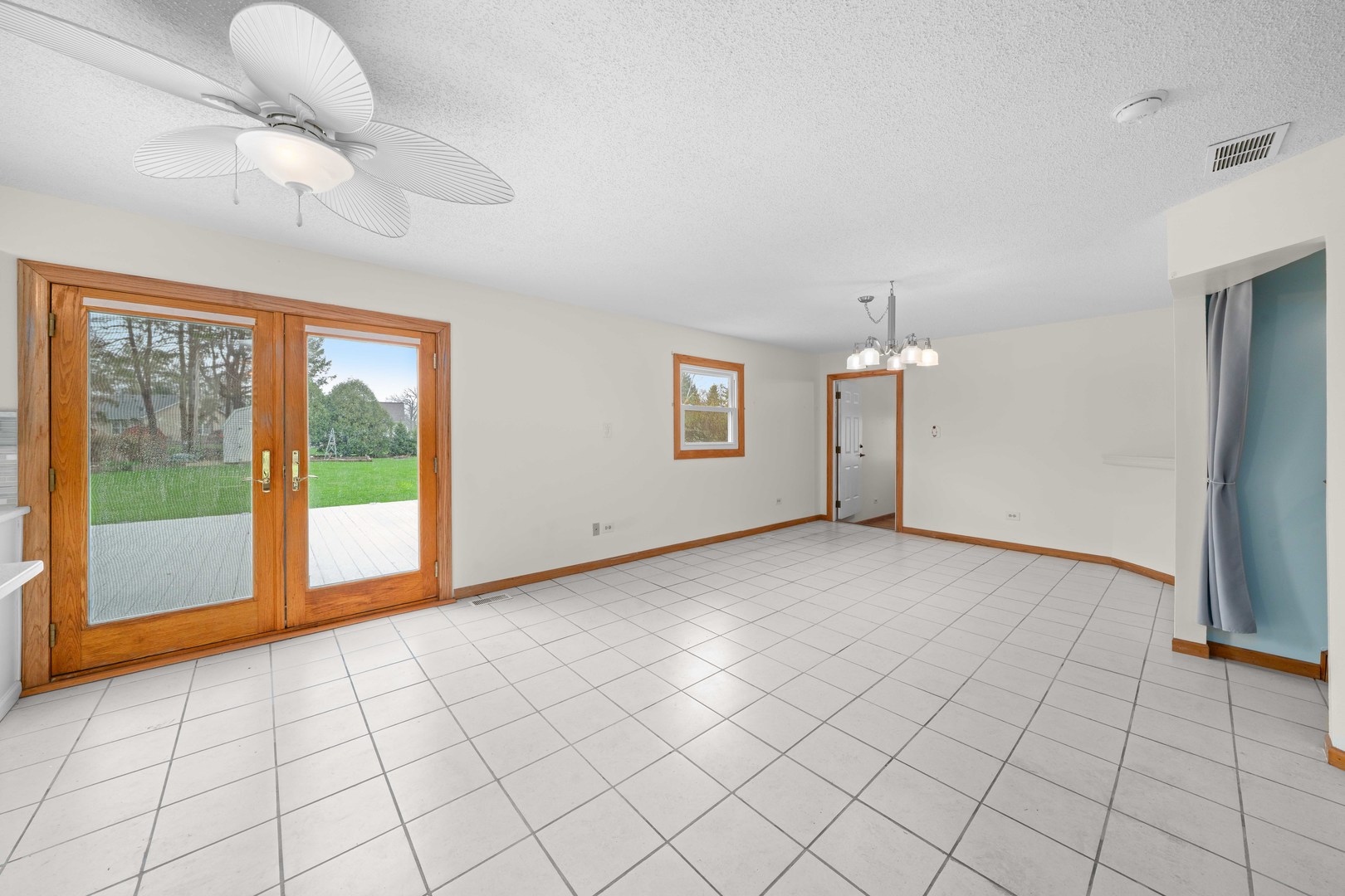 537 Erma Drive Property Photo 14